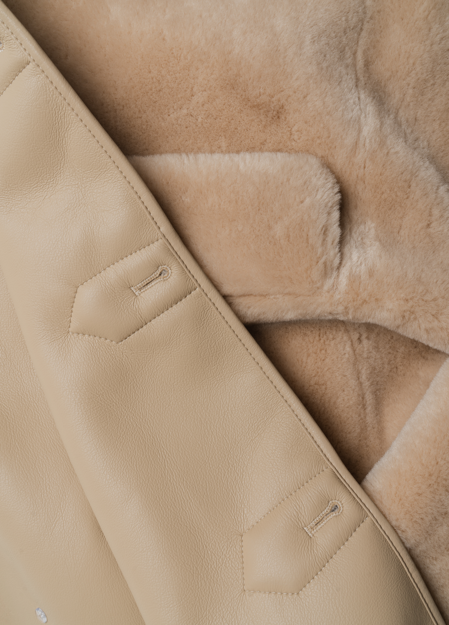 KAIA SIGNATURE OVERSIZED COAT - BEIGE